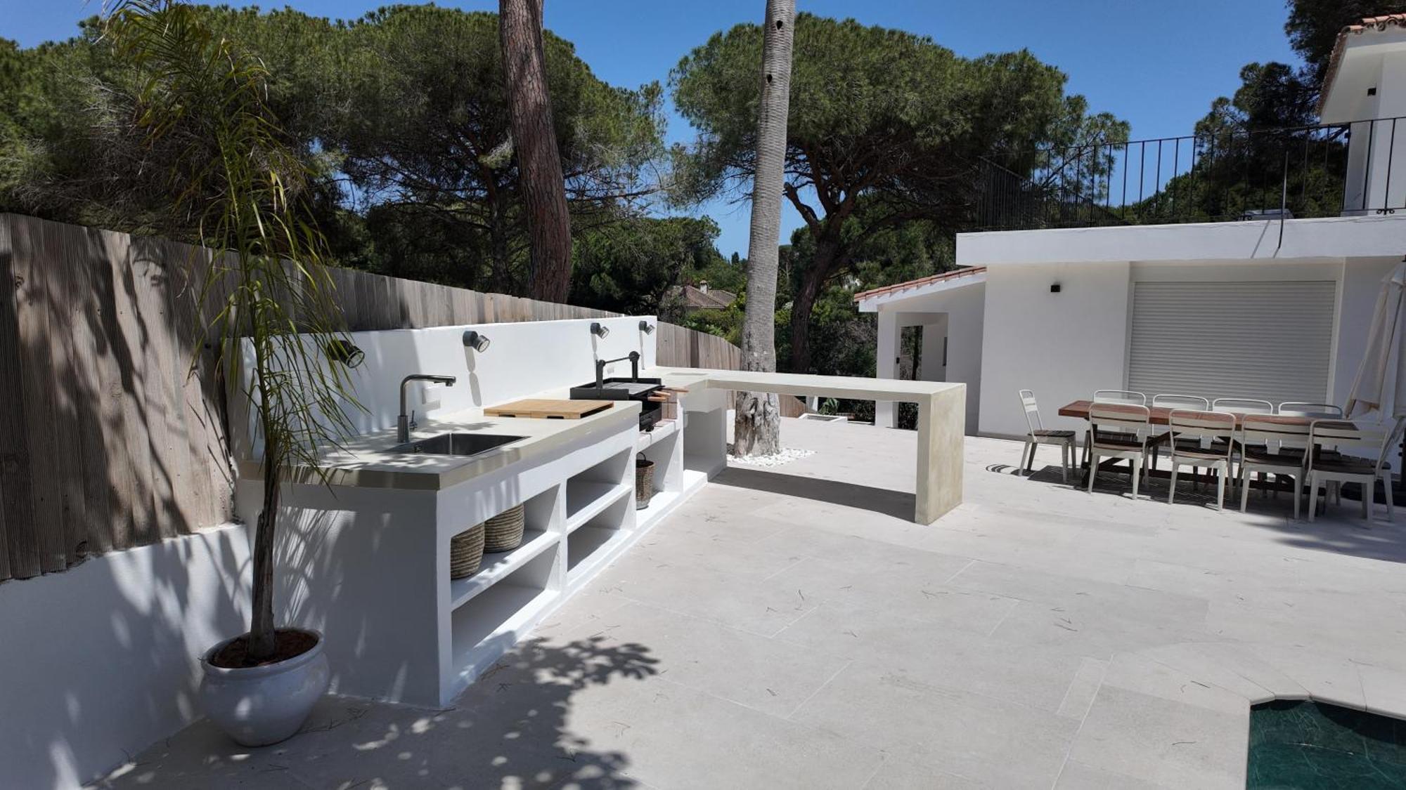 Casa Bahari Near The With Pool, Bbq, And Lounge Villa *