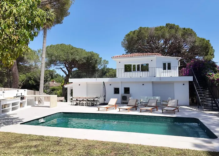 Casa Bahari Near The Beach With Pool, Bbq, And Lounge